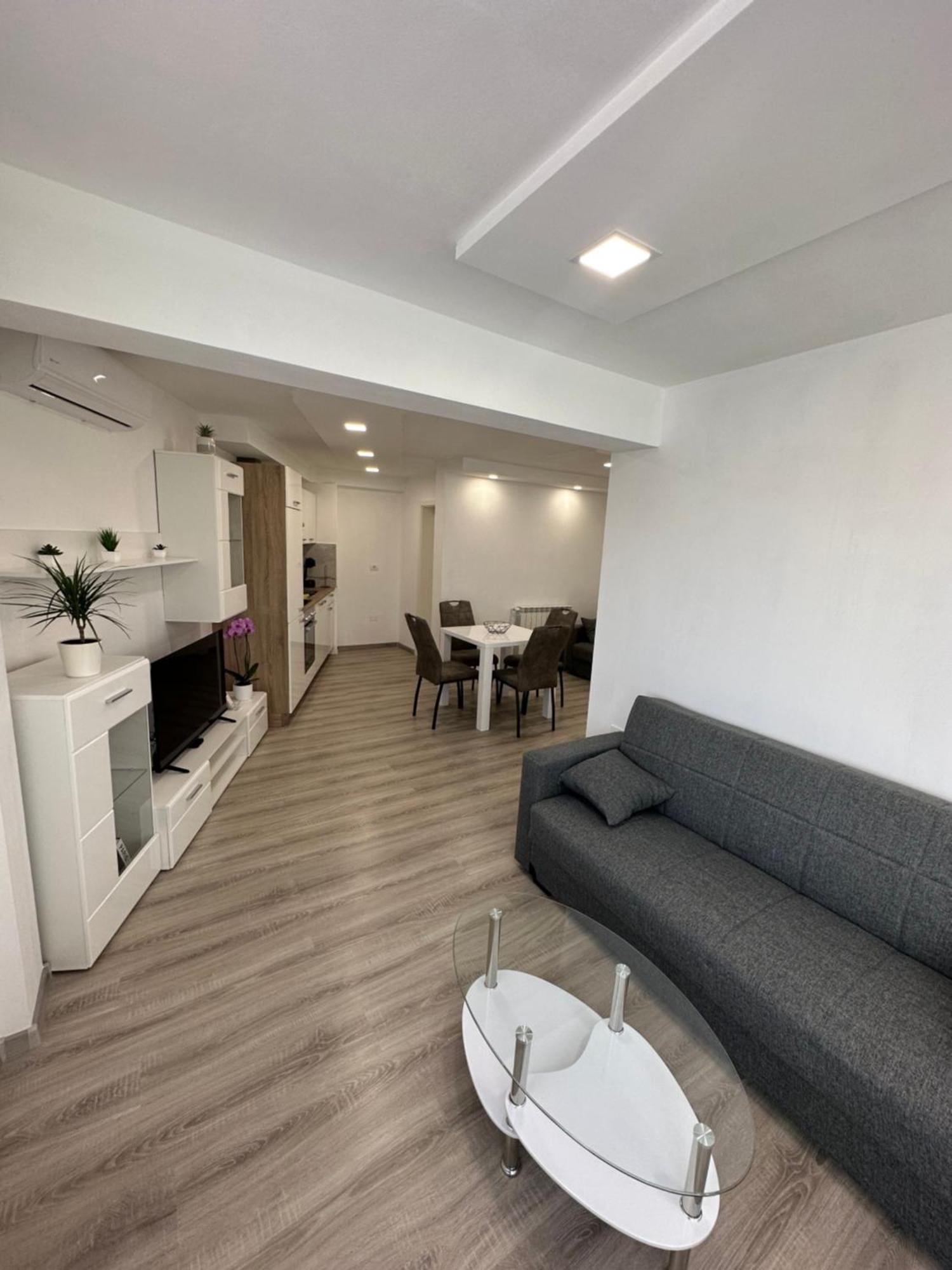 Apartma La Vita Koper Bagian luar foto