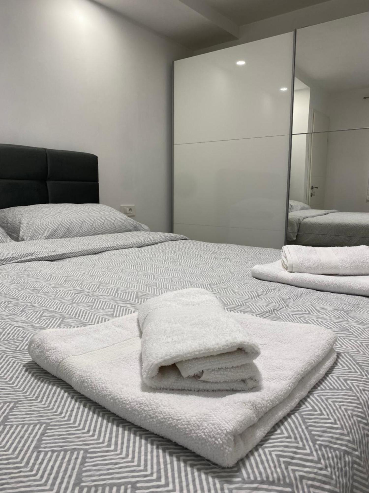 Apartma La Vita Koper Bagian luar foto